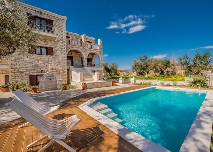 Filoxenia Stone House Vila *