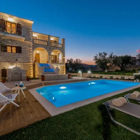 Villa Filoxenia Stone House *
