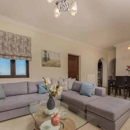 וילה Filoxenia Stone House *